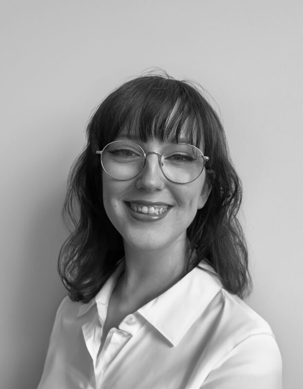 Elizabeth Smith, Gradatim