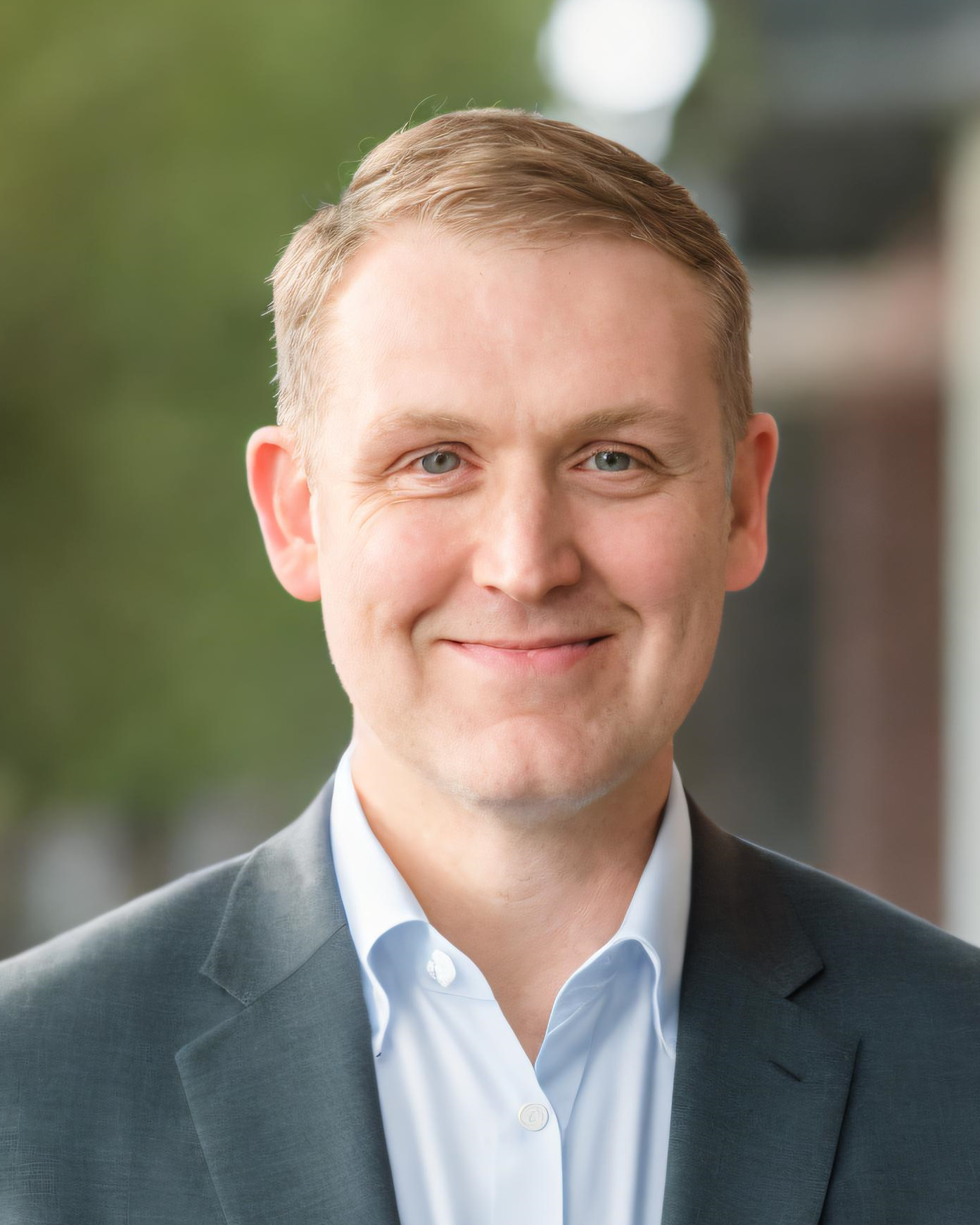 Neil Logan, Converge Strategic Advisory Board member